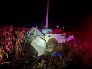 TRAFICANTE MORRE APÓS CAPOTAR HILUX ROUBADA COM MAIS DE 1,8 TONELADA DE DROGAS EM AMAMBAI
